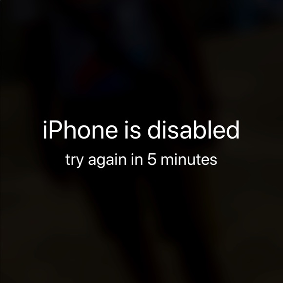 Shirts 💯💯 - Picture 4 of 4